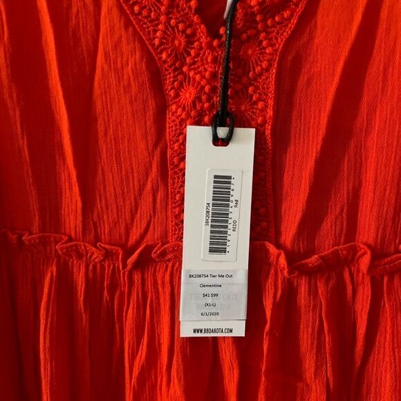 BB Dakota Tier Me Out red Dress crochet New with Tags - Picture 4 of 7